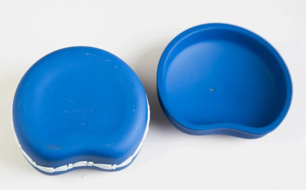 Wedgwood | Royal Blue Jasperware Queen Elizabeth Silver Jubilee Bean Box & Lid